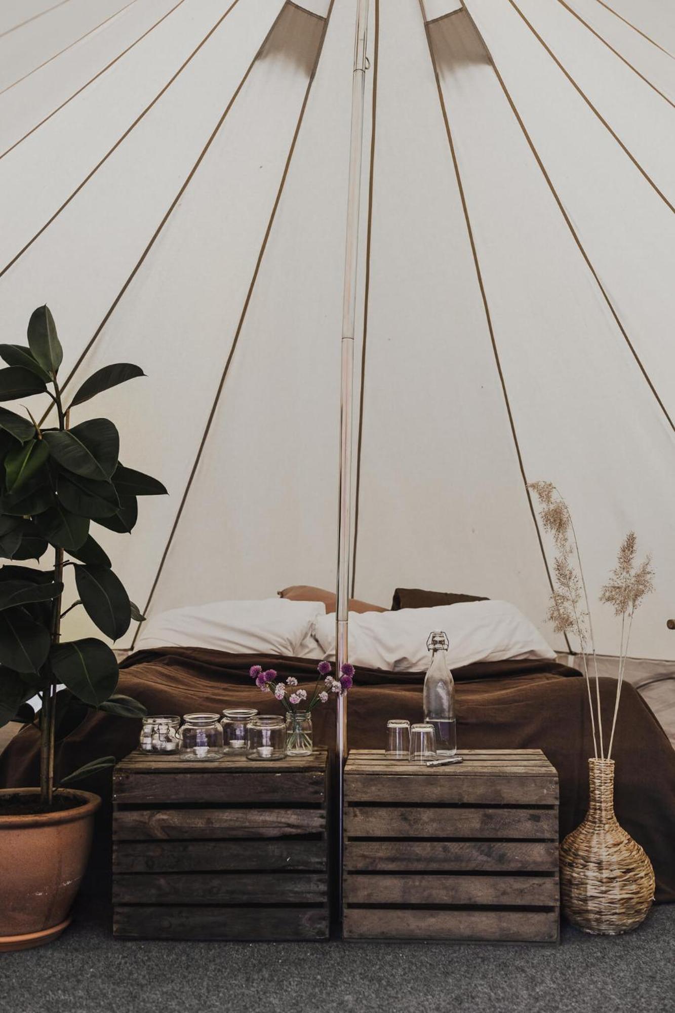 Falkeroed - Lyxig Glamping I Naturreservat Ink Frukost Grebbestad Buitenkant foto