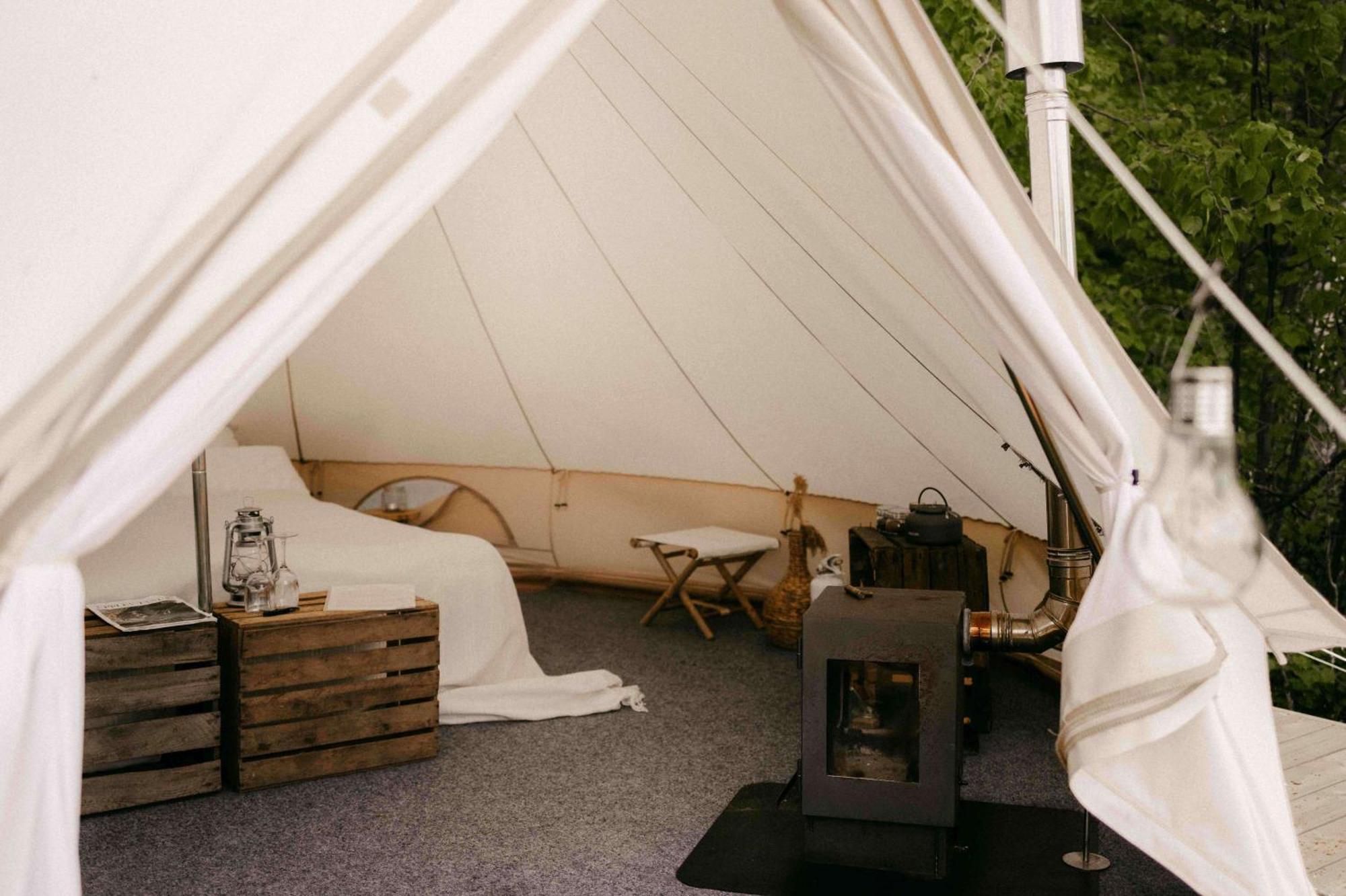 Falkeroed - Lyxig Glamping I Naturreservat Ink Frukost Grebbestad Buitenkant foto