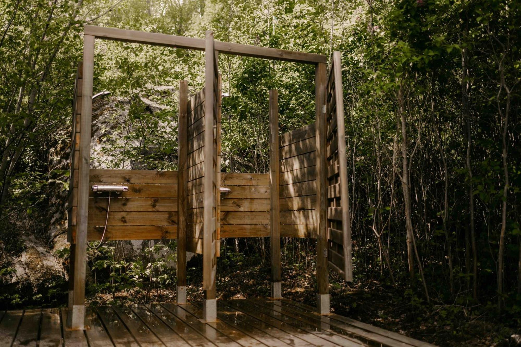 Falkeroed - Lyxig Glamping I Naturreservat Ink Frukost Grebbestad Buitenkant foto